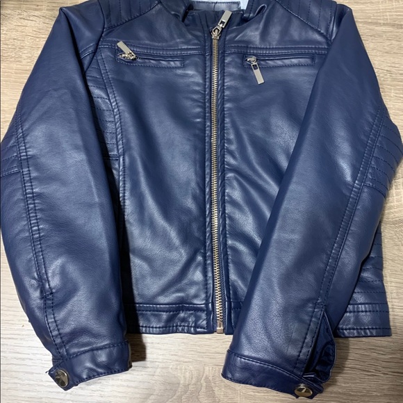 3 FOR $28 Navy Unisex Boy or Girl Jacket - Picture 3 of 5